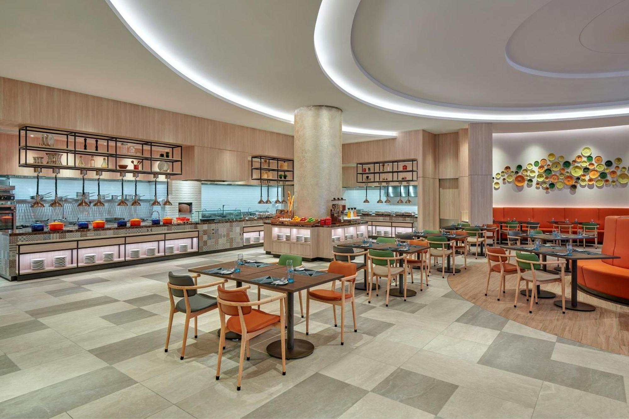 Courtyard By Marriott Setia Alam Hotel Buitenkant foto